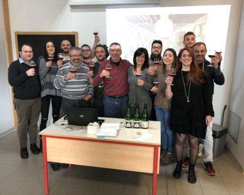 Kuaka Lorenzo Dabove (Kuaska) con la classe Beer Sommelier 2019